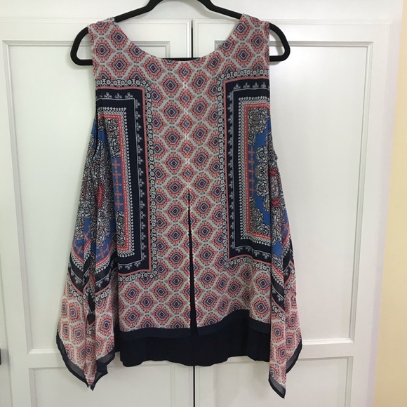 Dressy women’s layered tank - Picture 3 of 5